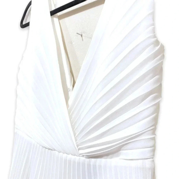 NWT Anthropologie BHLDN Badgley Mischka Sloane Dress White Plunge Maxi Size 2 - Picture 8 of 14